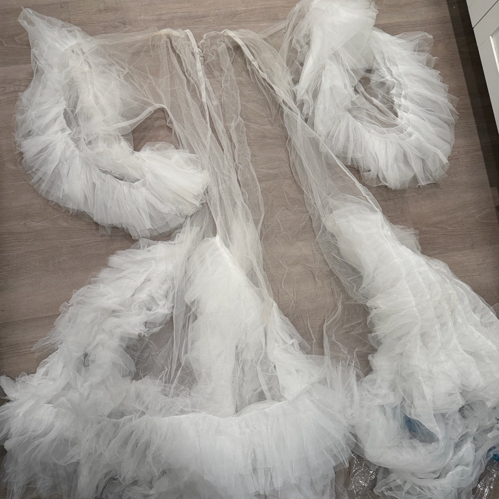 Elegant Sheer White Tulle Robe